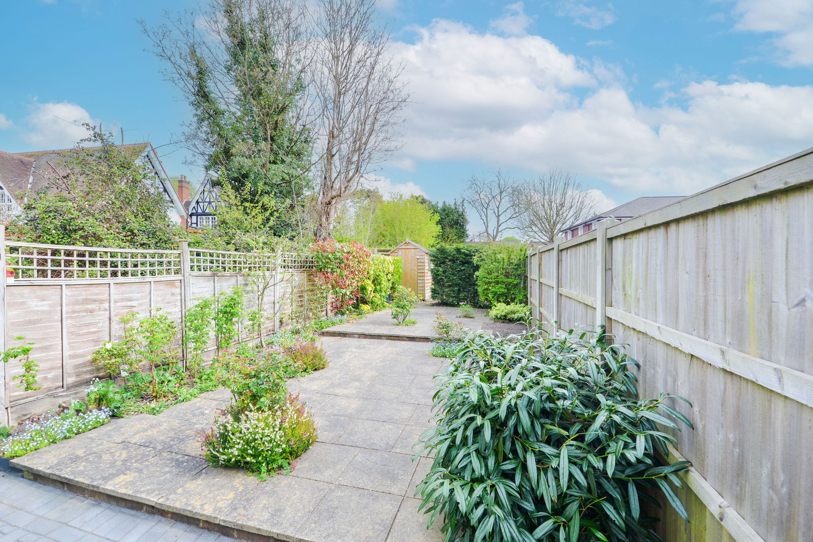 2 bed semi-detached house to rent in Lower Road, Leatherhead  - Property Image 12