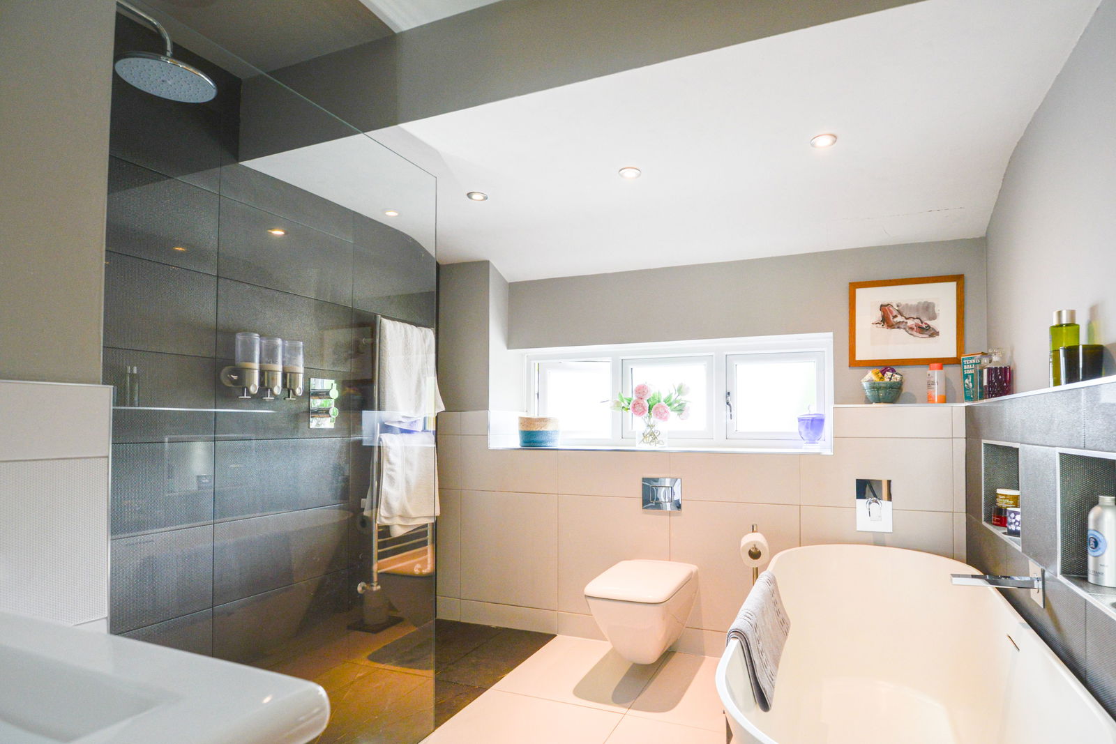 4 bed detached house for sale in Hulton Close, Leatherhead 15