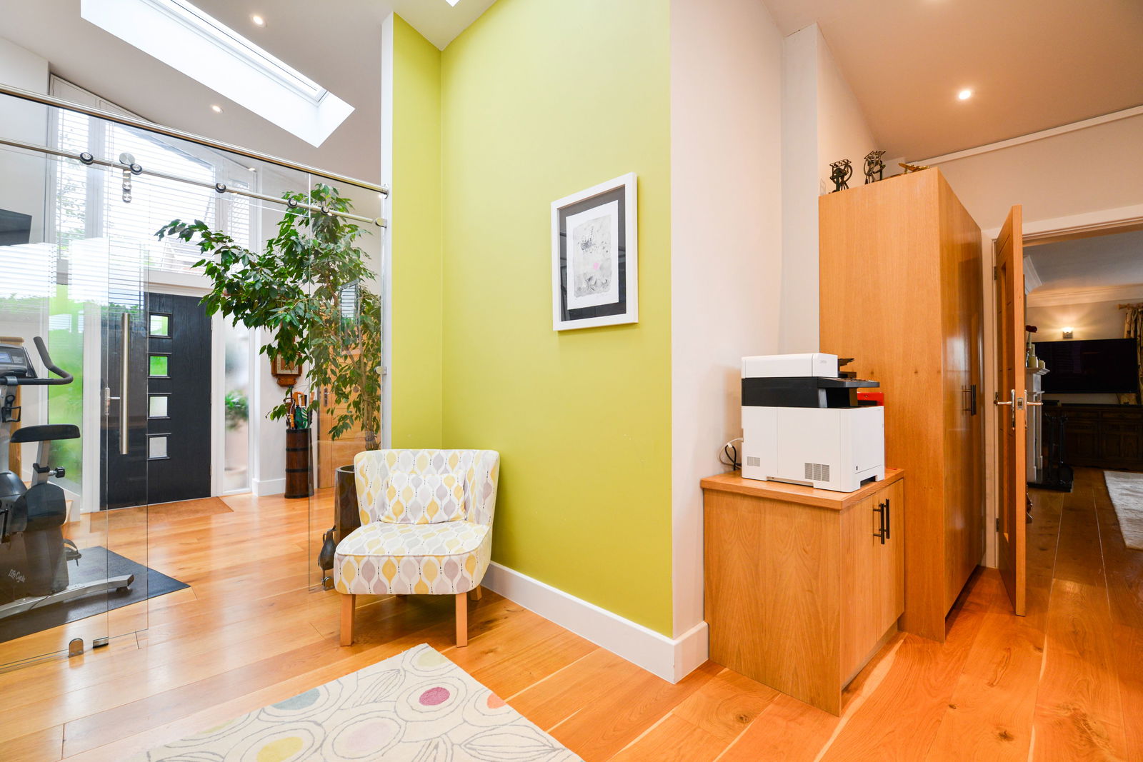 4 bed detached house for sale in Hulton Close, Leatherhead 12