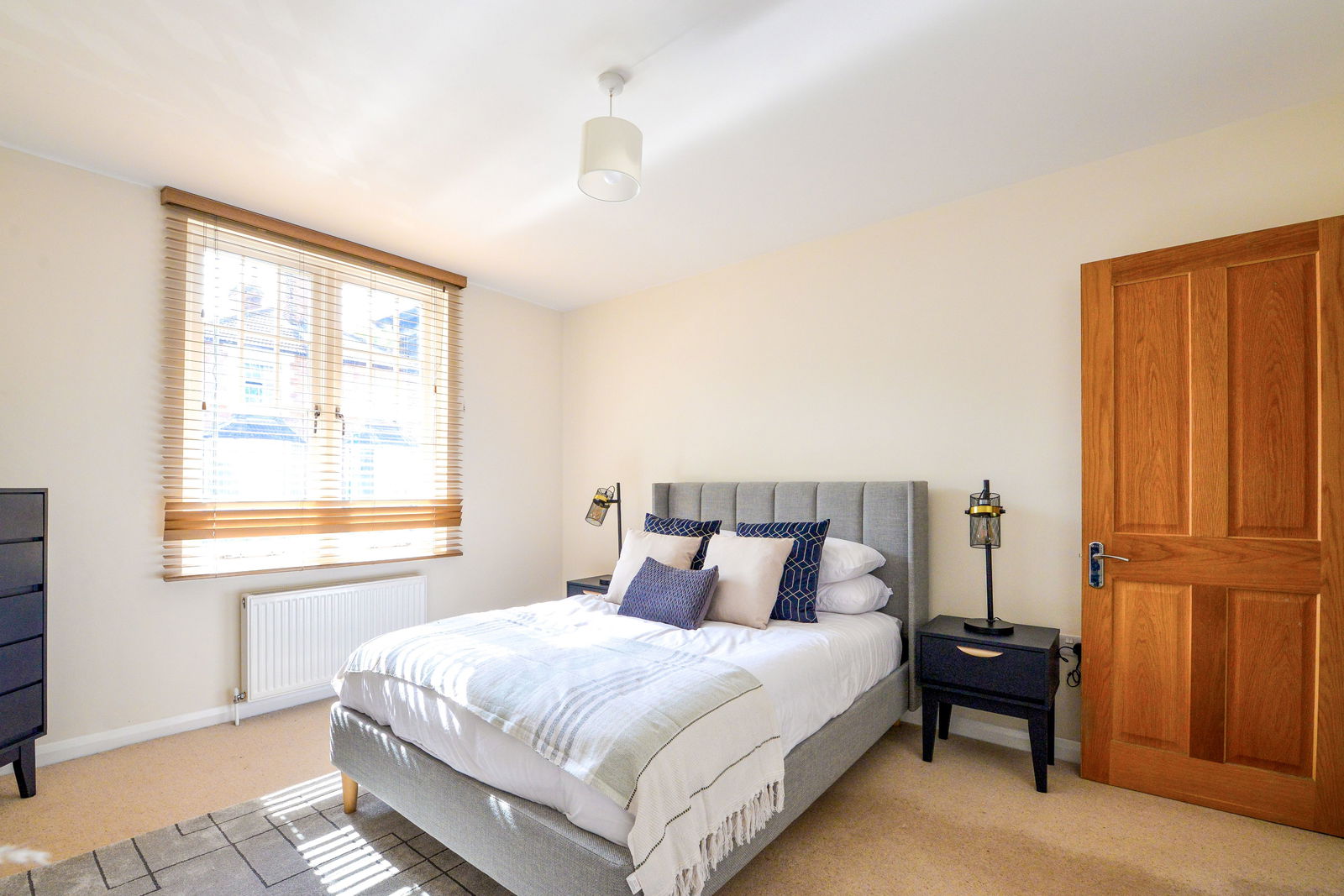 2 bed maisonette to rent in Guildford Park Road, Guildford  - Property Image 10
