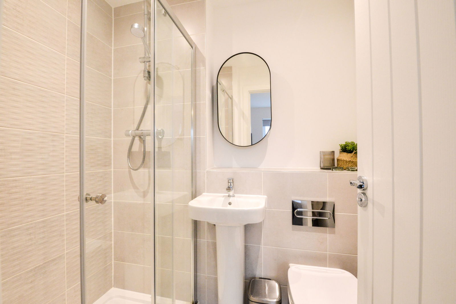 2 bed terraced house for sale, Ewell 10