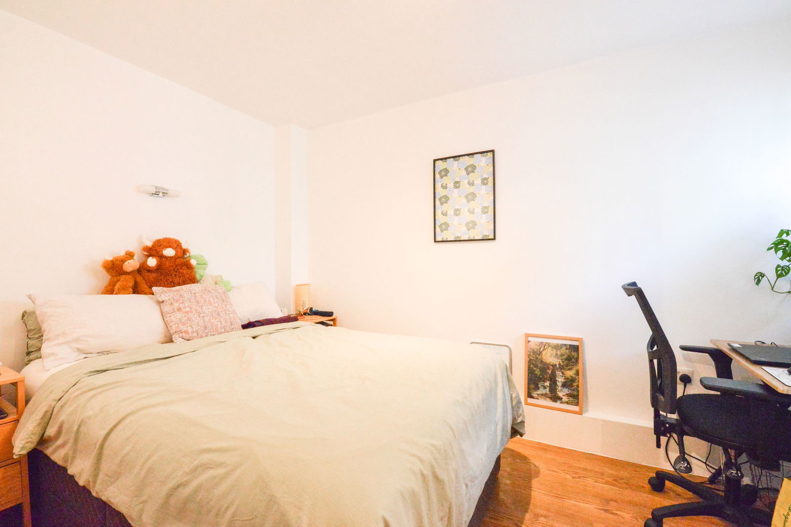 1 bed flat to rent in Cross Lanes, Guildford, GU1 1TD  - Property Image 2