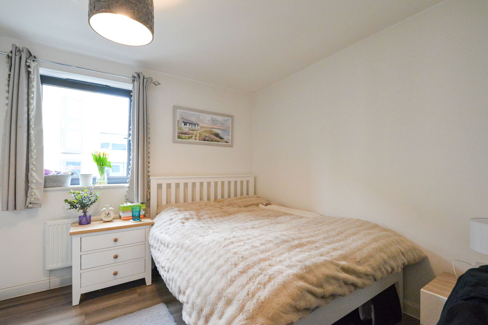 1 bed flat to rent in Walnut Tree Close, Guildford 4
