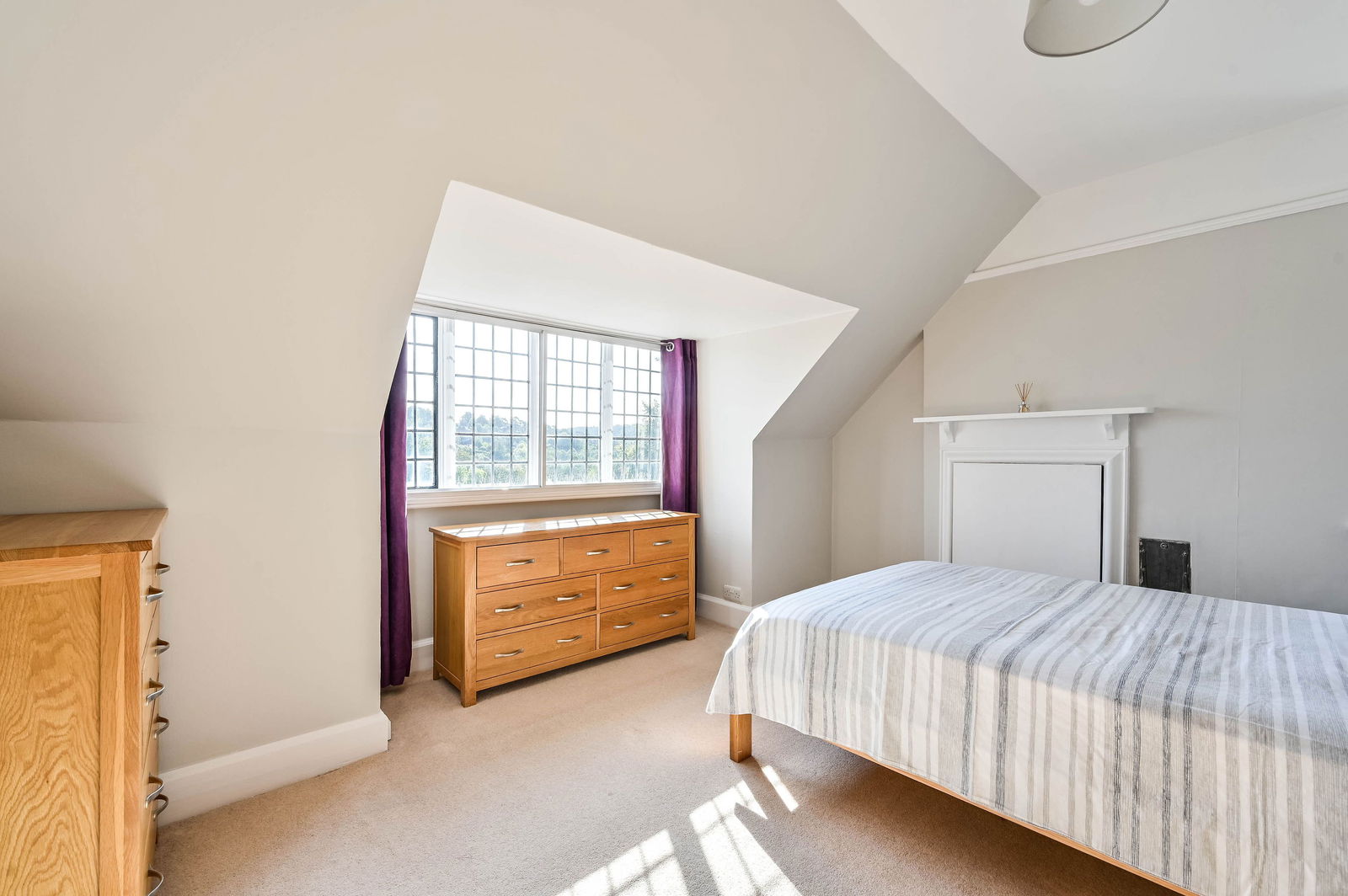 2 bed flat to rent in Portsmouth Road, Guildford, GU2 4DG  - Property Image 10
