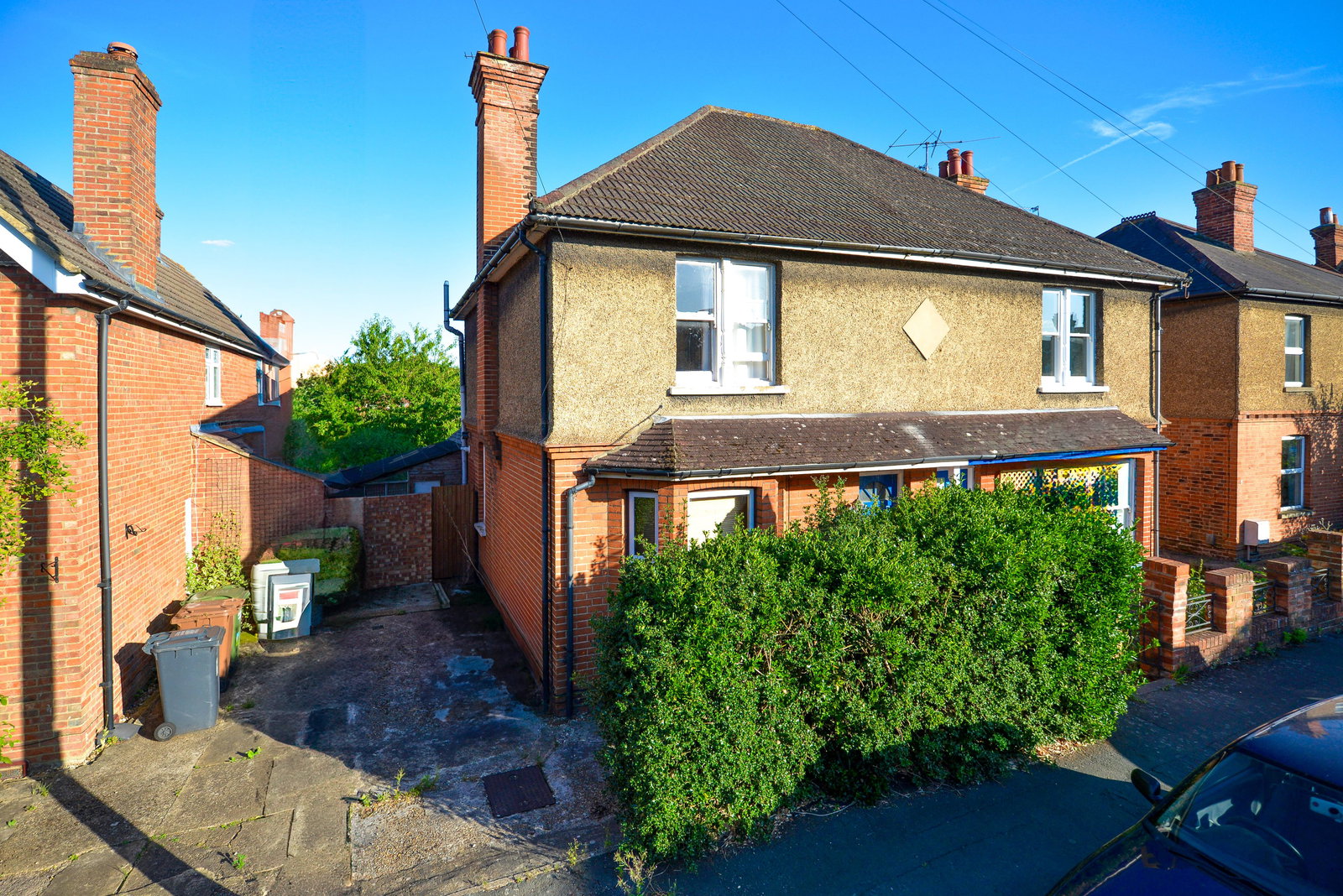 3 bed semi-detached house to rent in Baden Road, Guildford, GU2 - Property Image 1