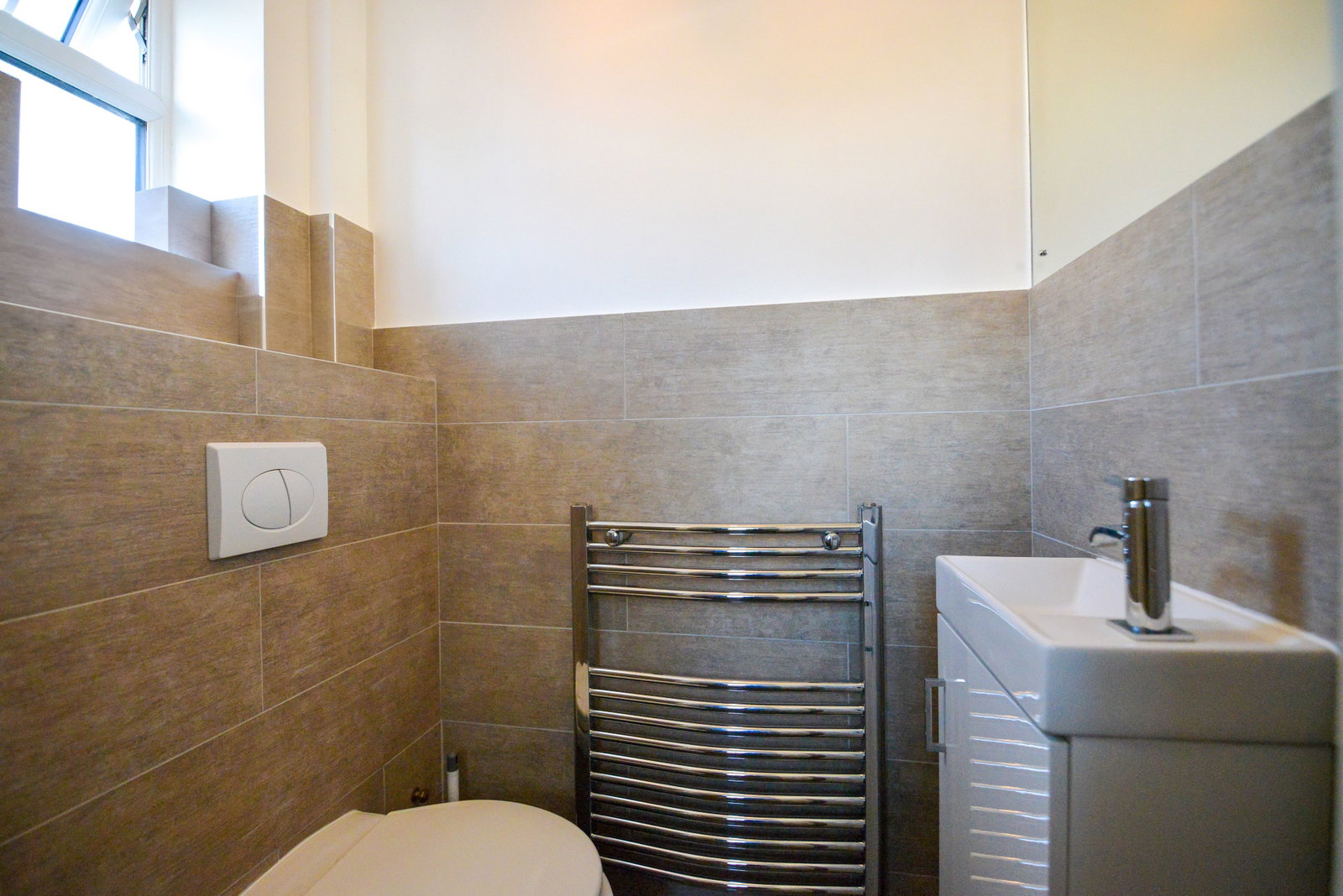 3 bed end of terrace house to rent in Gloucester Road, Guildford, GU2 9TG  - Property Image 10