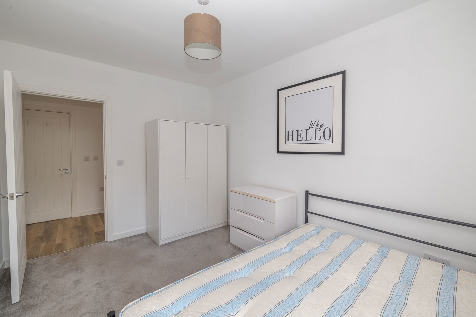 2 bed flat to rent in Walnut Tree Close, Guildford, GU1 4TT  - Property Image 11