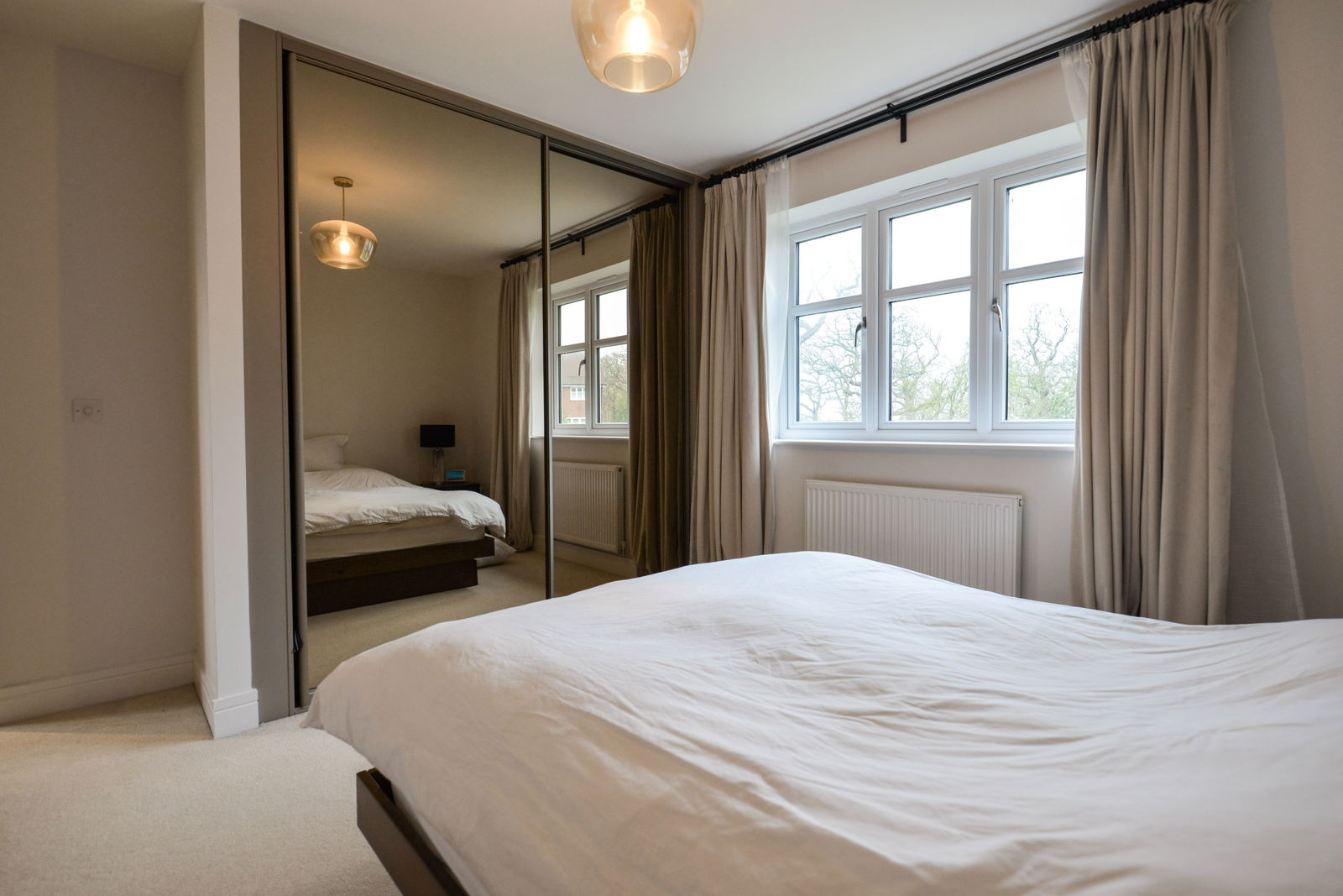 3 bed terraced house to rent, Leatherhead 8