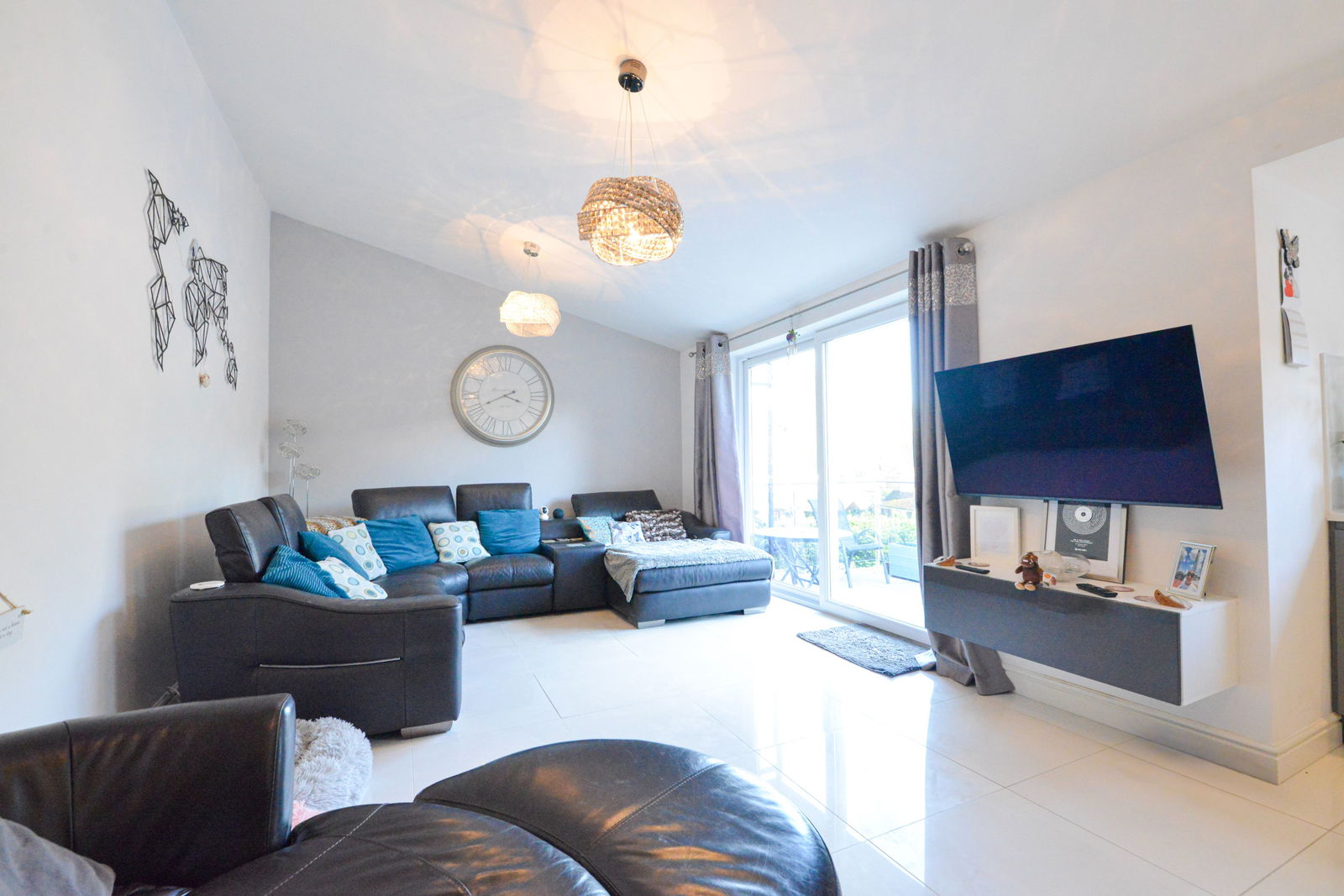 5 bed detached house for sale in College Lane, Woking  - Property Image 5