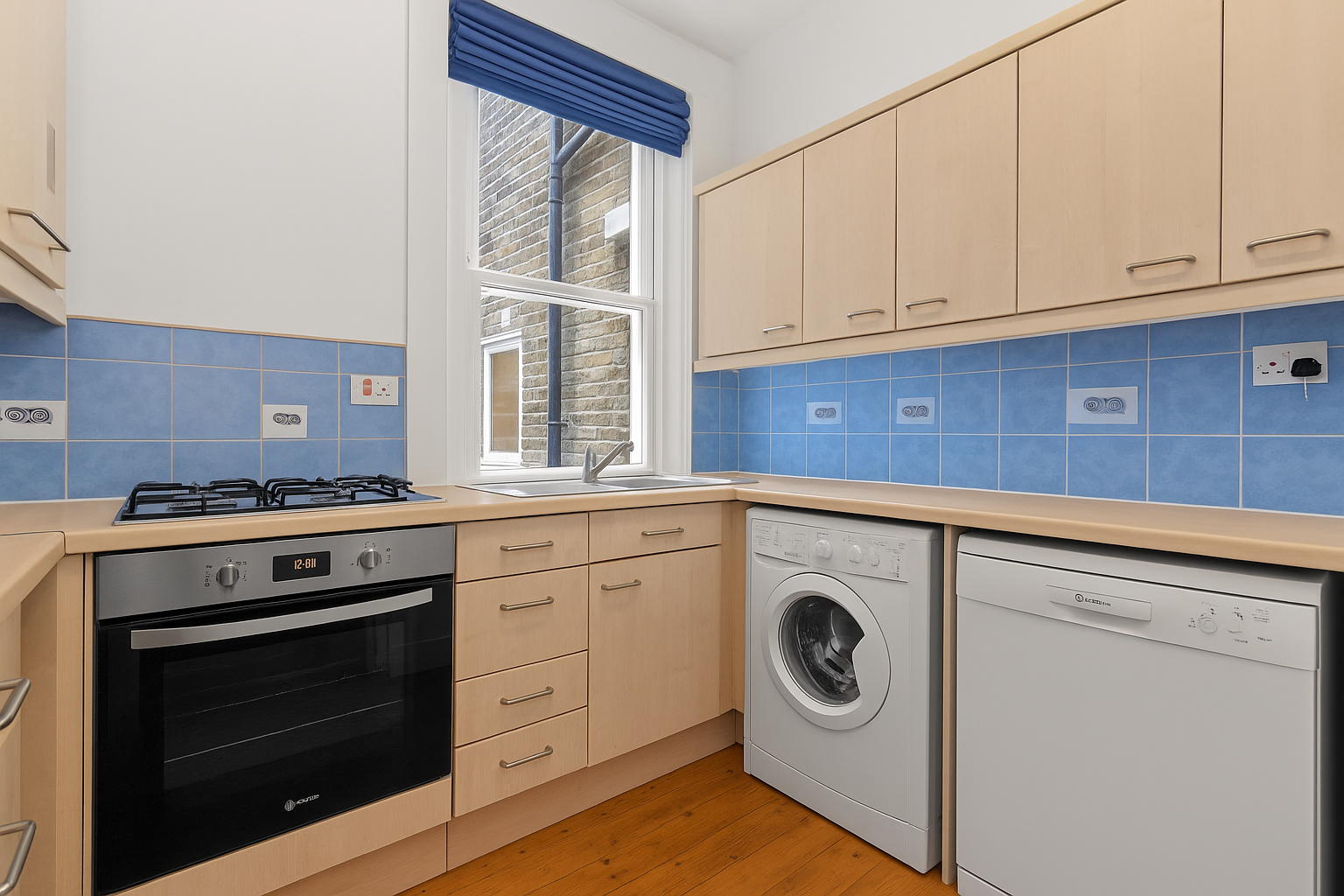 1 bed maisonette to rent in Manor Road, Guildford, GU2  - Property Image 5