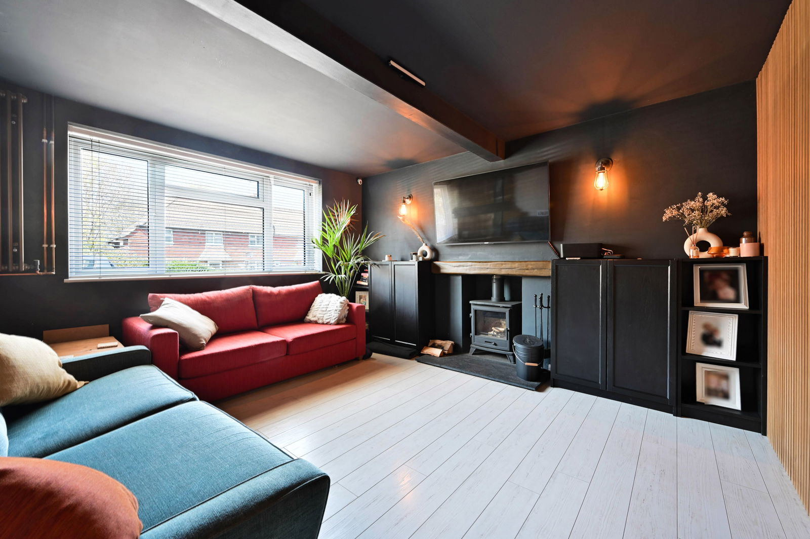 3 bed semi-detached house for sale in Lower Shott, Leatherhead  - Property Image 4