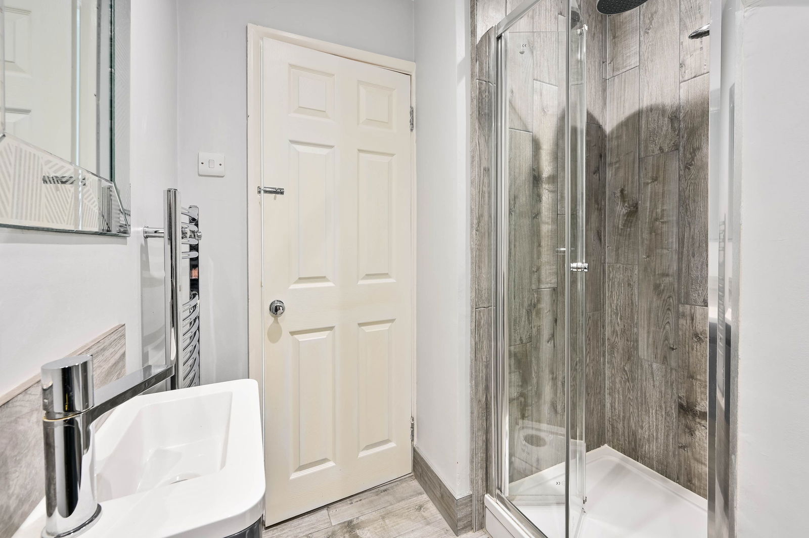 1 bed studio flat to rent in Richmond Road, Staines-Upon-Thames, TW18  - Property Image 8