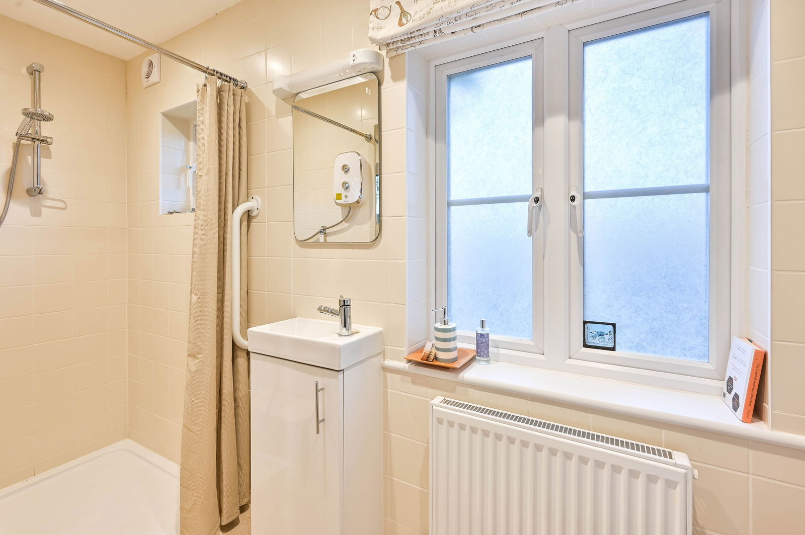 4 bed semi-detached house to rent in Chapel Lane, Bookham, KT23  - Property Image 17