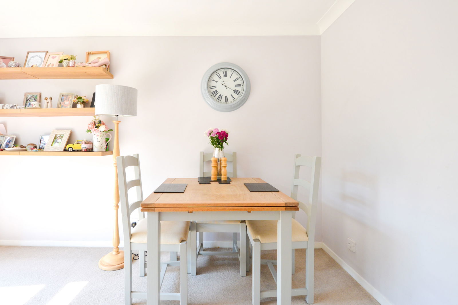 2 bed flat for sale in Elmswood, Leatherhead  - Property Image 6