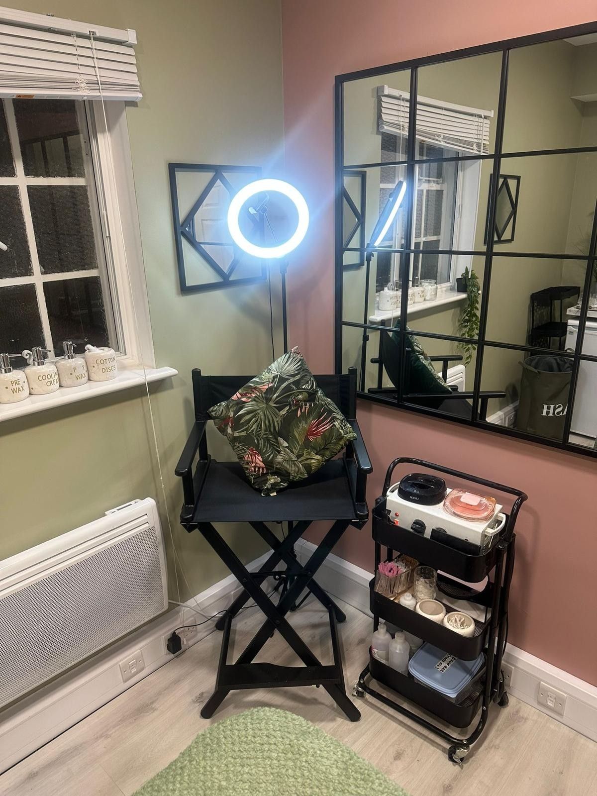 Commercial property to rent in High Street, Slough 25