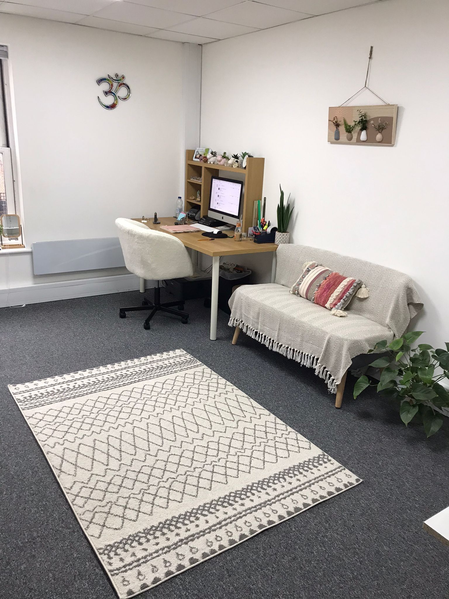 Commercial property to rent in High Street, Slough  - Property Image 27