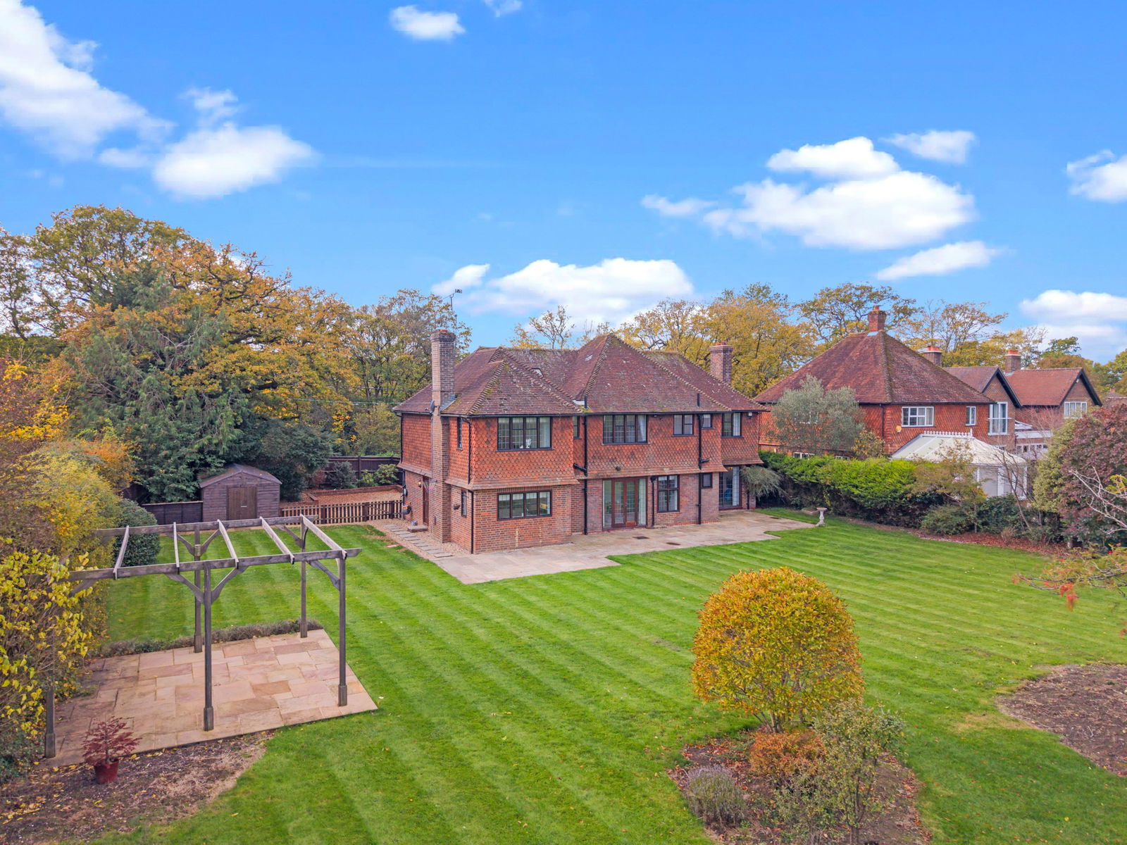 5 bed detached house for sale in Bookhurst Road, Cranleigh, GU6  - Property Image 4