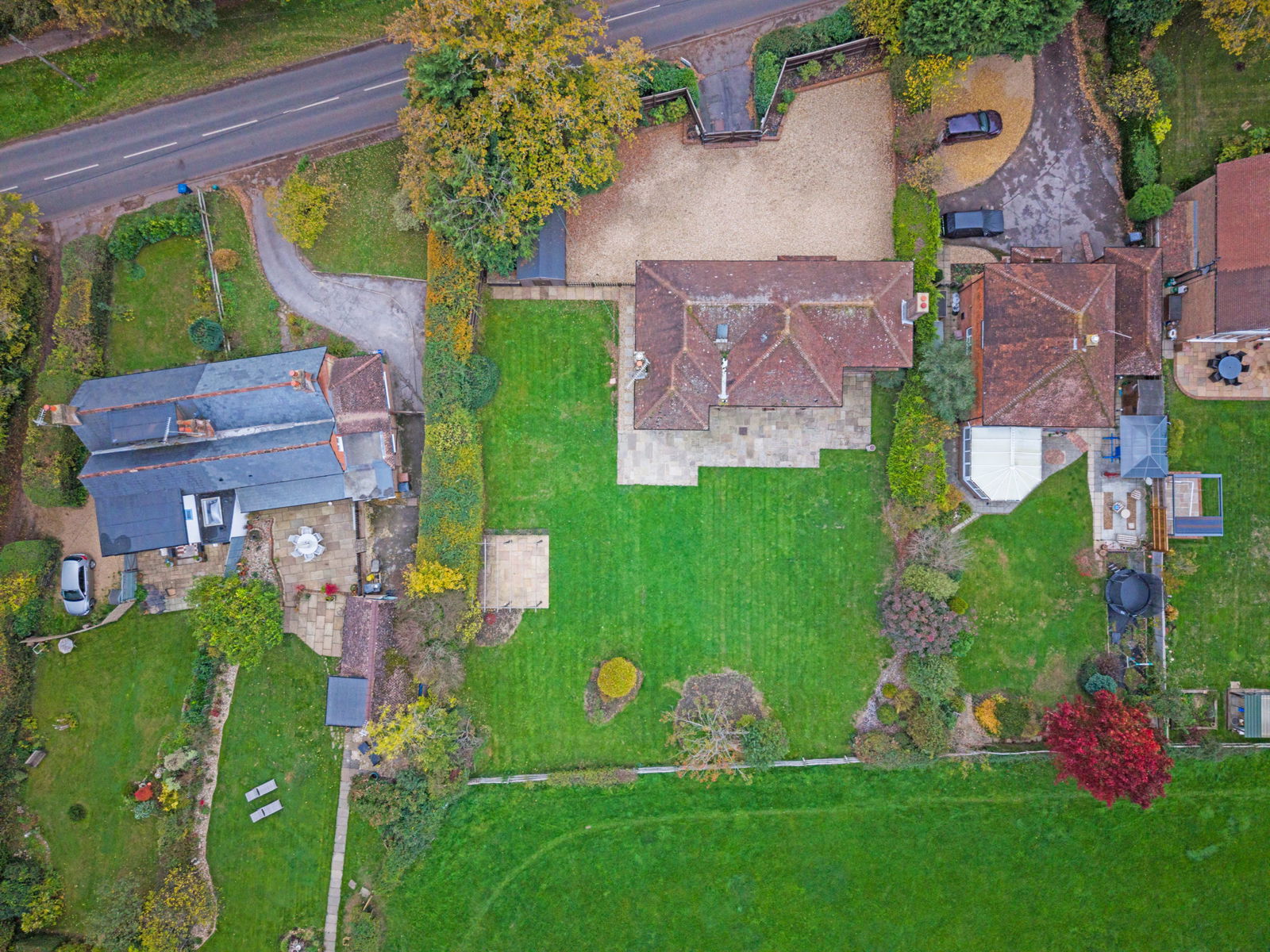 5 bed detached house for sale in Bookhurst Road, Cranleigh, GU6  - Property Image 34