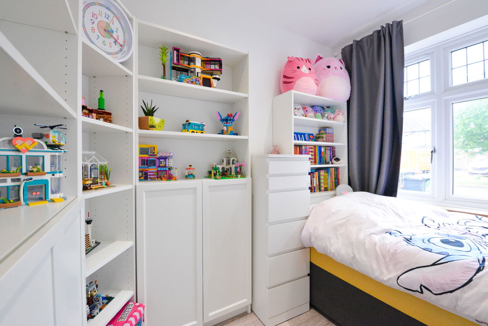 2 bed semi-detached bungalow for sale in Seaforth Gardens, Epsom, KT19  - Property Image 9