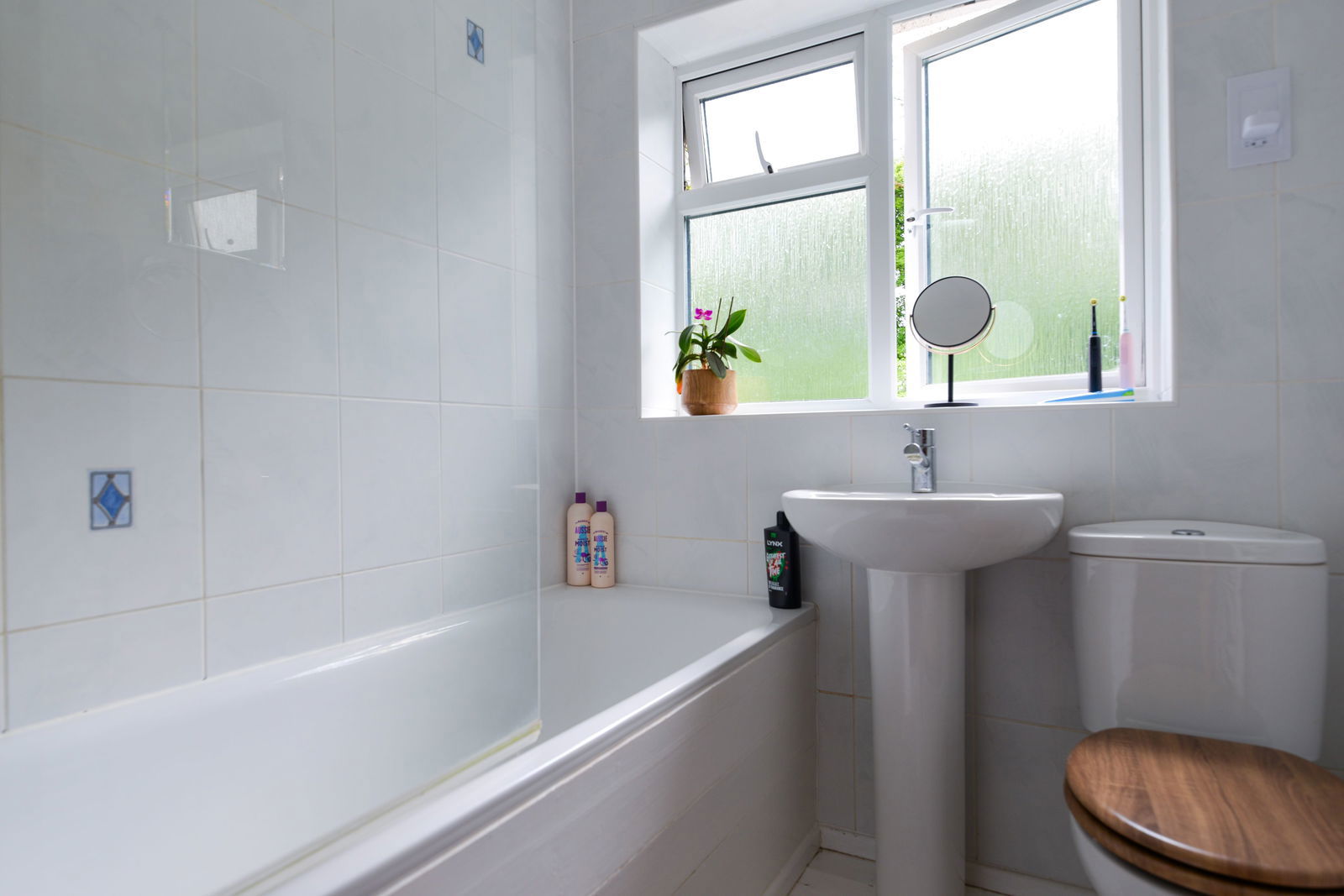 3 bed semi-detached house for sale in Strathcona Avenue, Bookham, Leatherhead, KT23 4HW  - Property Image 10