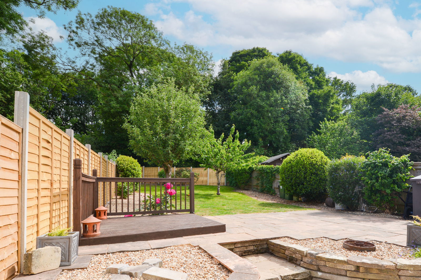 3 bed semi-detached house for sale in Strathcona Avenue, Bookham, Leatherhead, KT23 4HW  - Property Image 2