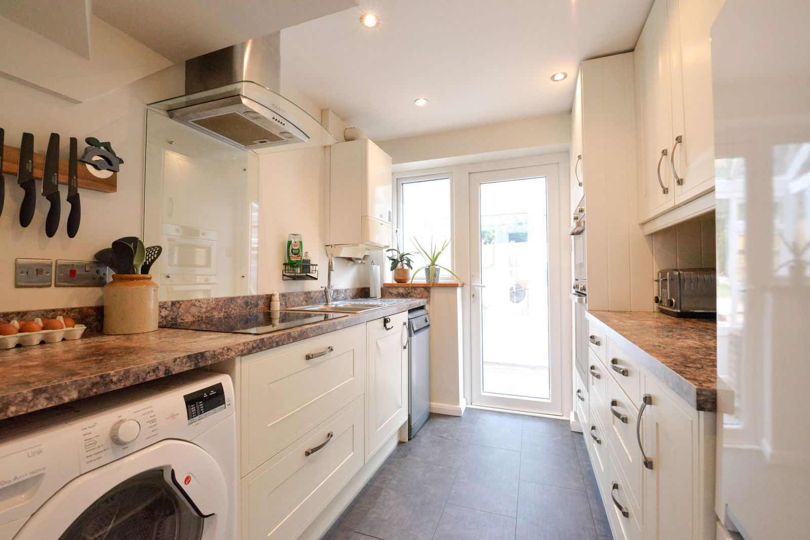 3 bed semi-detached house for sale in Strathcona Avenue, Bookham, Leatherhead, KT23 4HW  - Property Image 3