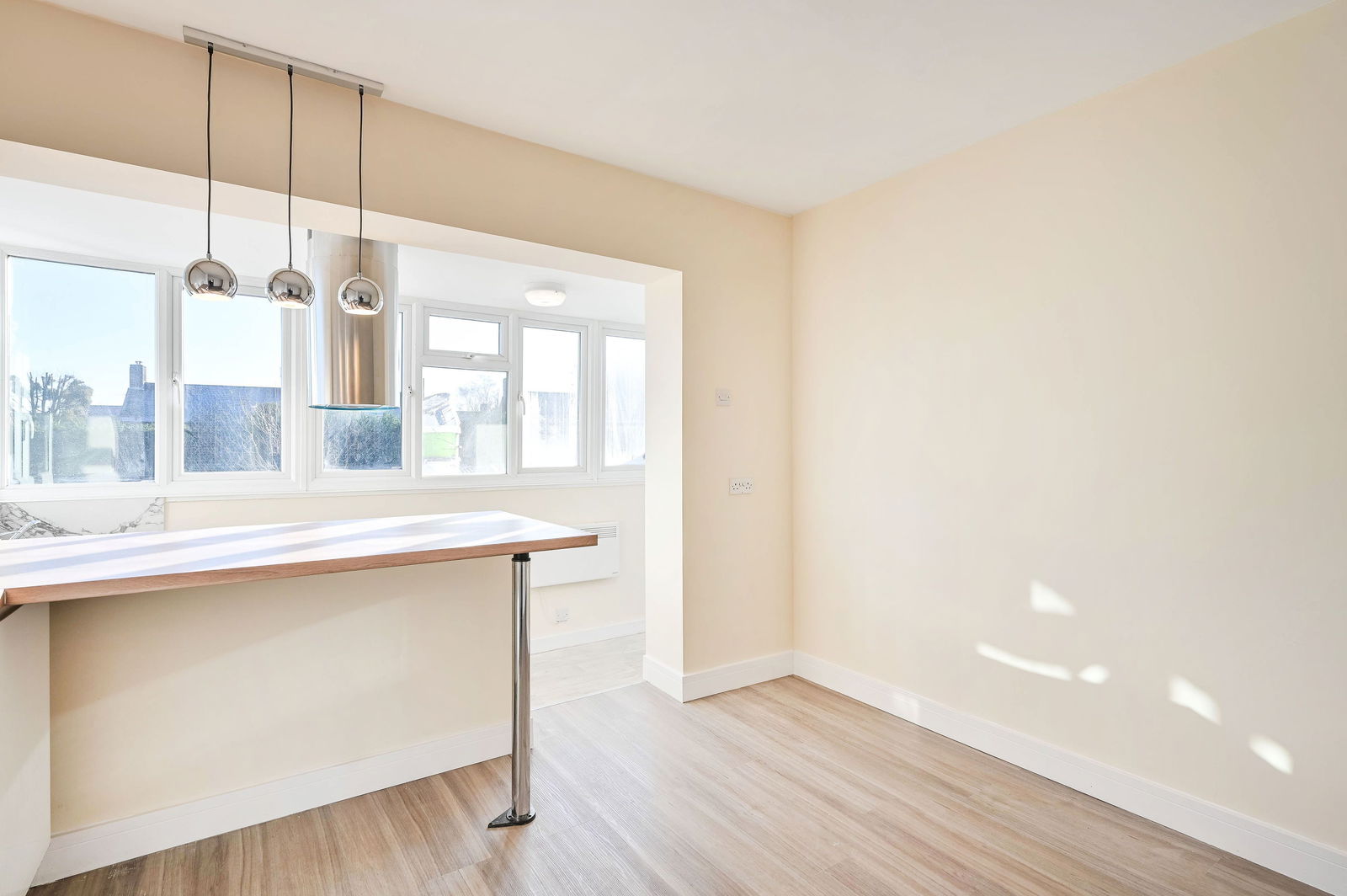 2 bed flat to rent in London Road, Guildford, GU4  - Property Image 8