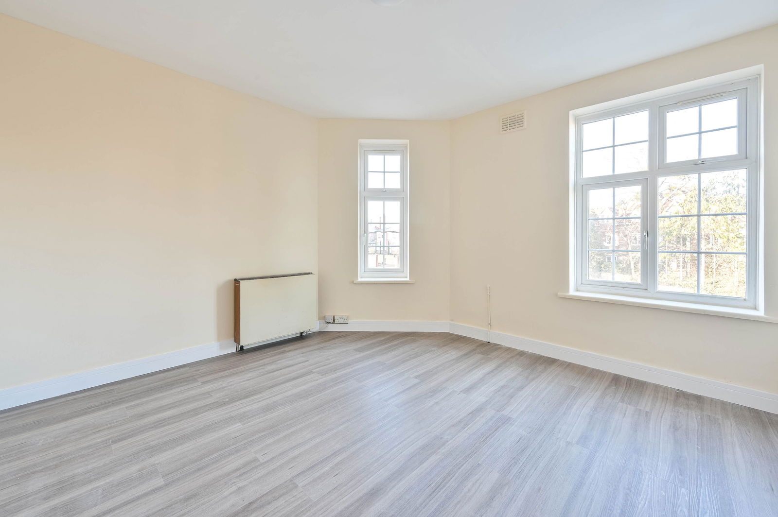 2 bed flat to rent in London Road, Guildford, GU4  - Property Image 11