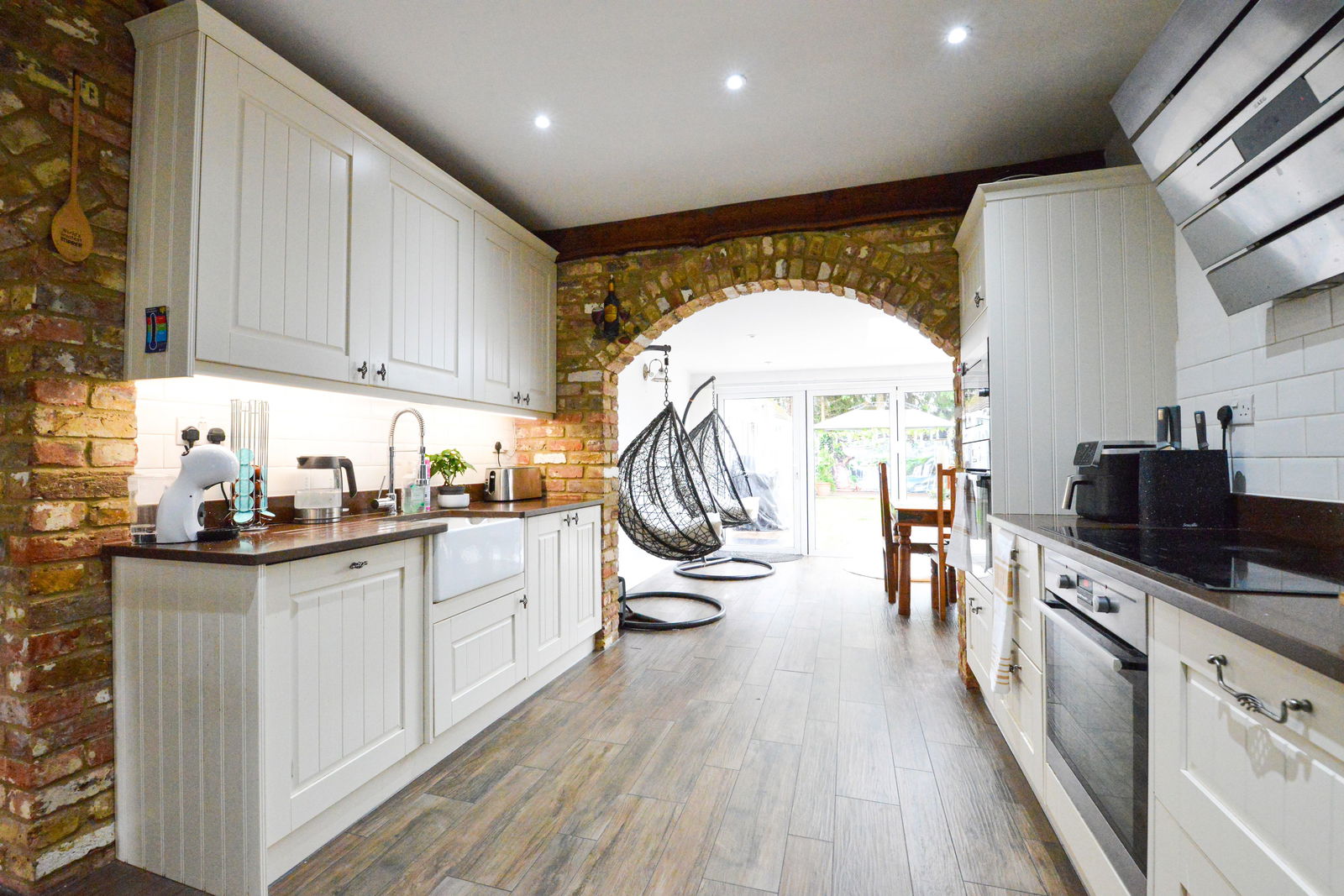 5 bed bungalow for sale in Green Lane, Staines-upon-thames  - Property Image 2