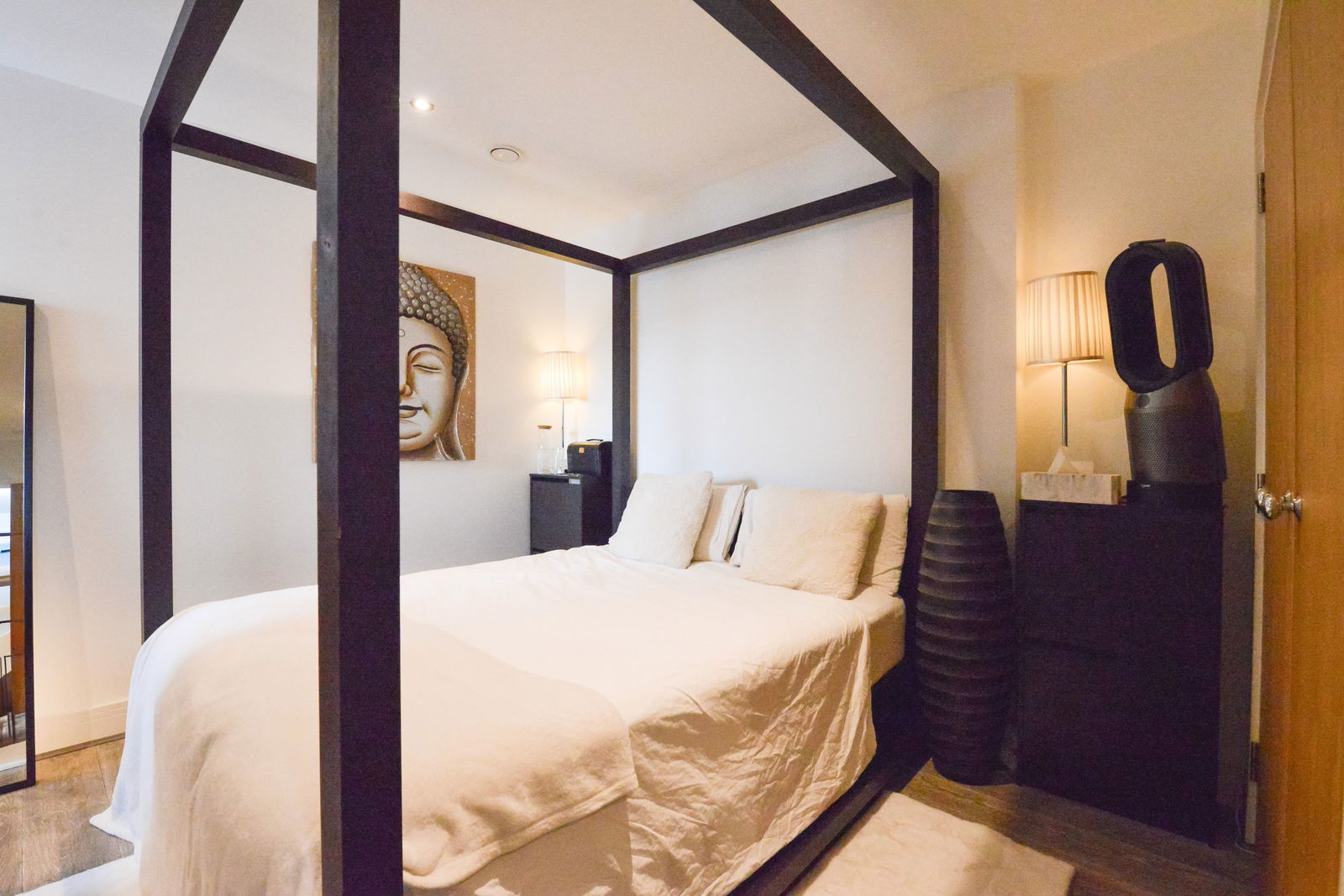 2 bed penthouse for sale in Station View, Guildford, GU1  - Property Image 9