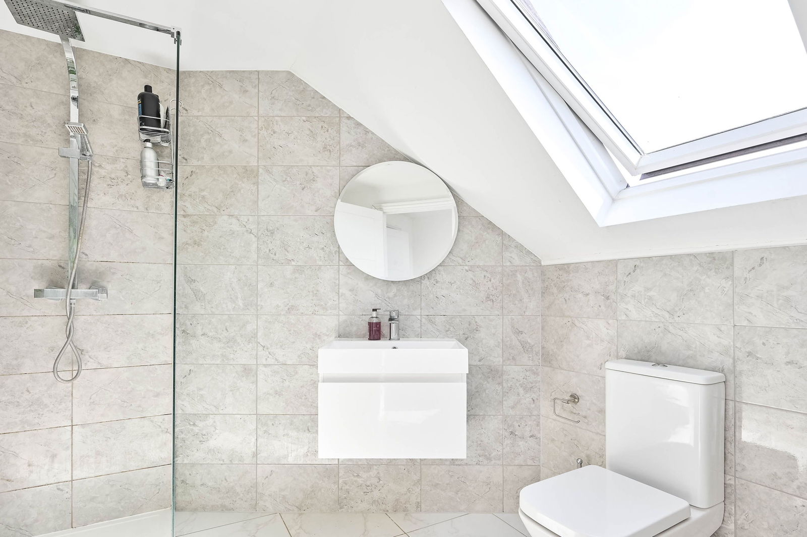 4 bed detached house for sale in Victoria Road, Guildford  - Property Image 14