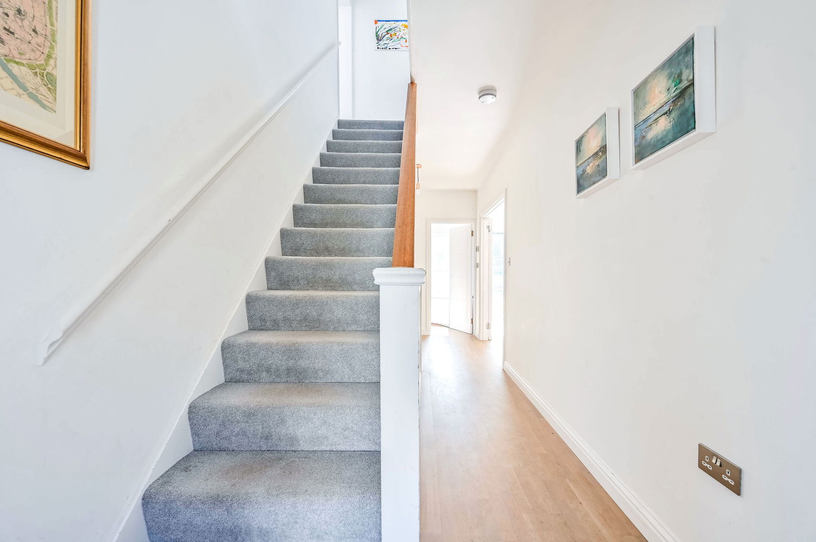 4 bed detached house for sale in Victoria Road, Guildford  - Property Image 11