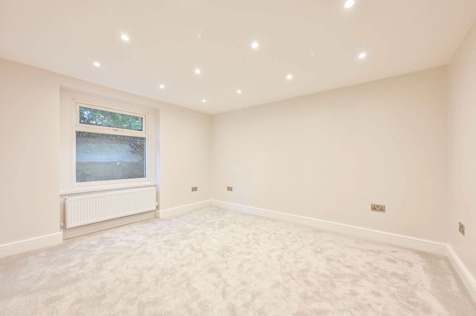 1 bed flat to rent in St. Andrews Road, Surbiton  - Property Image 7
