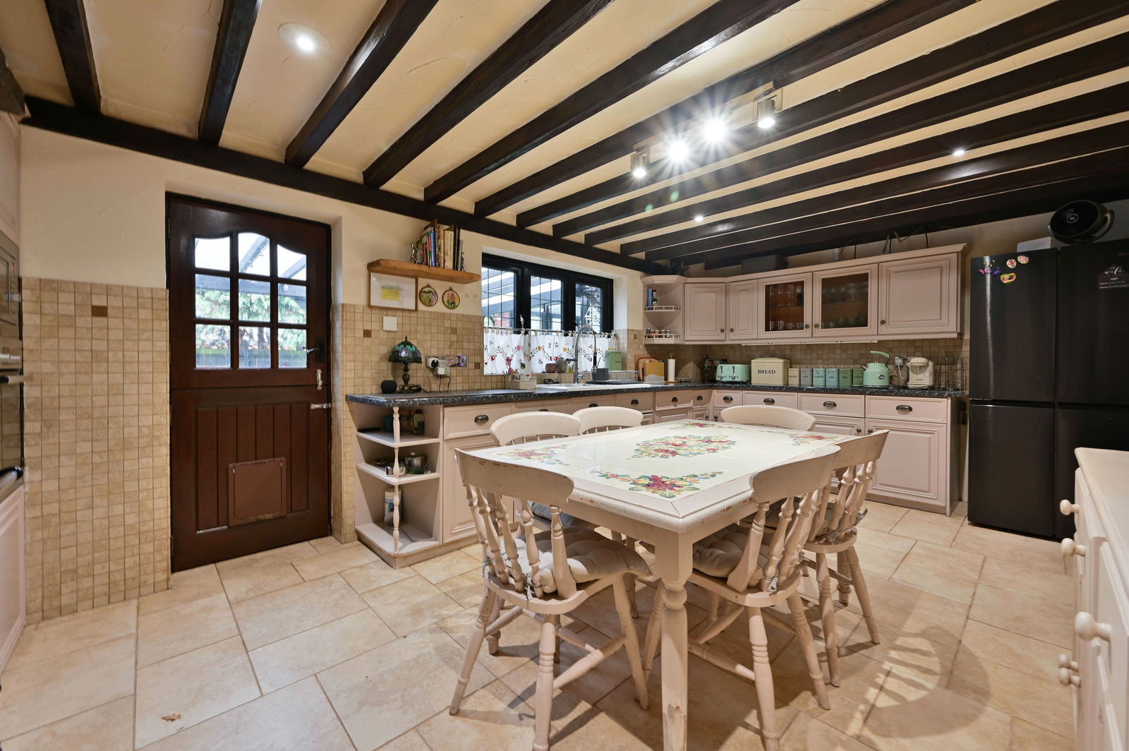 5 bed detached house to rent in Fenns Lane, West End, Woking, GU24  - Property Image 6