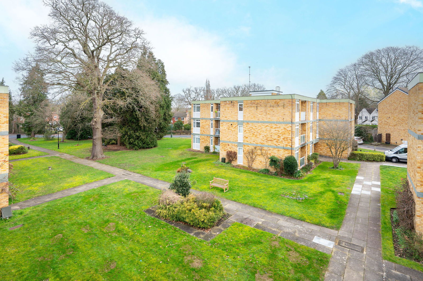 3 bed flat to rent in Chobham Road, Woking, GU21  - Property Image 7