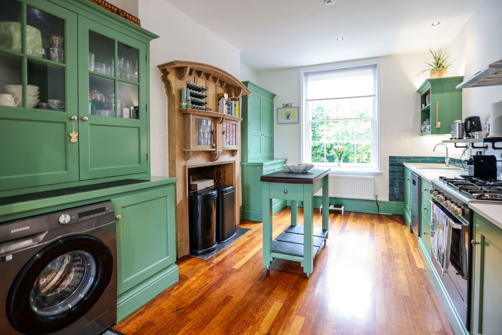 2 bed maisonette for sale in Waterden Road, Guildford, GU1  - Property Image 4
