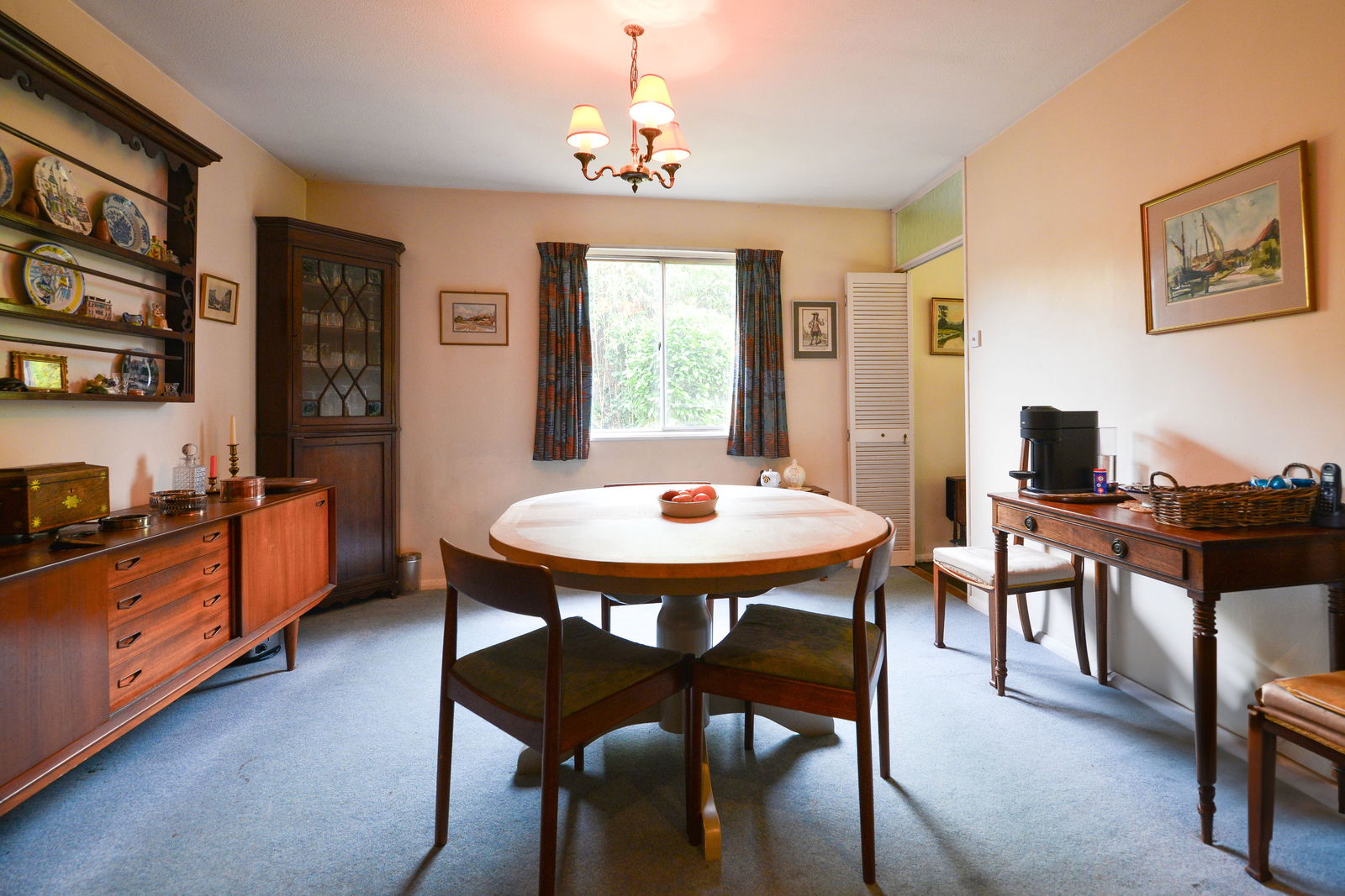 3 bed bungalow for sale in Little Bookham Street, Bookham, KT23  - Property Image 12