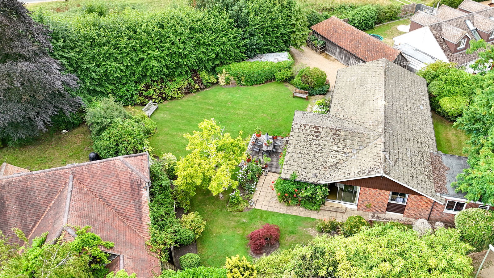 3 bed bungalow for sale in Little Bookham Street, Bookham, KT23  - Property Image 2