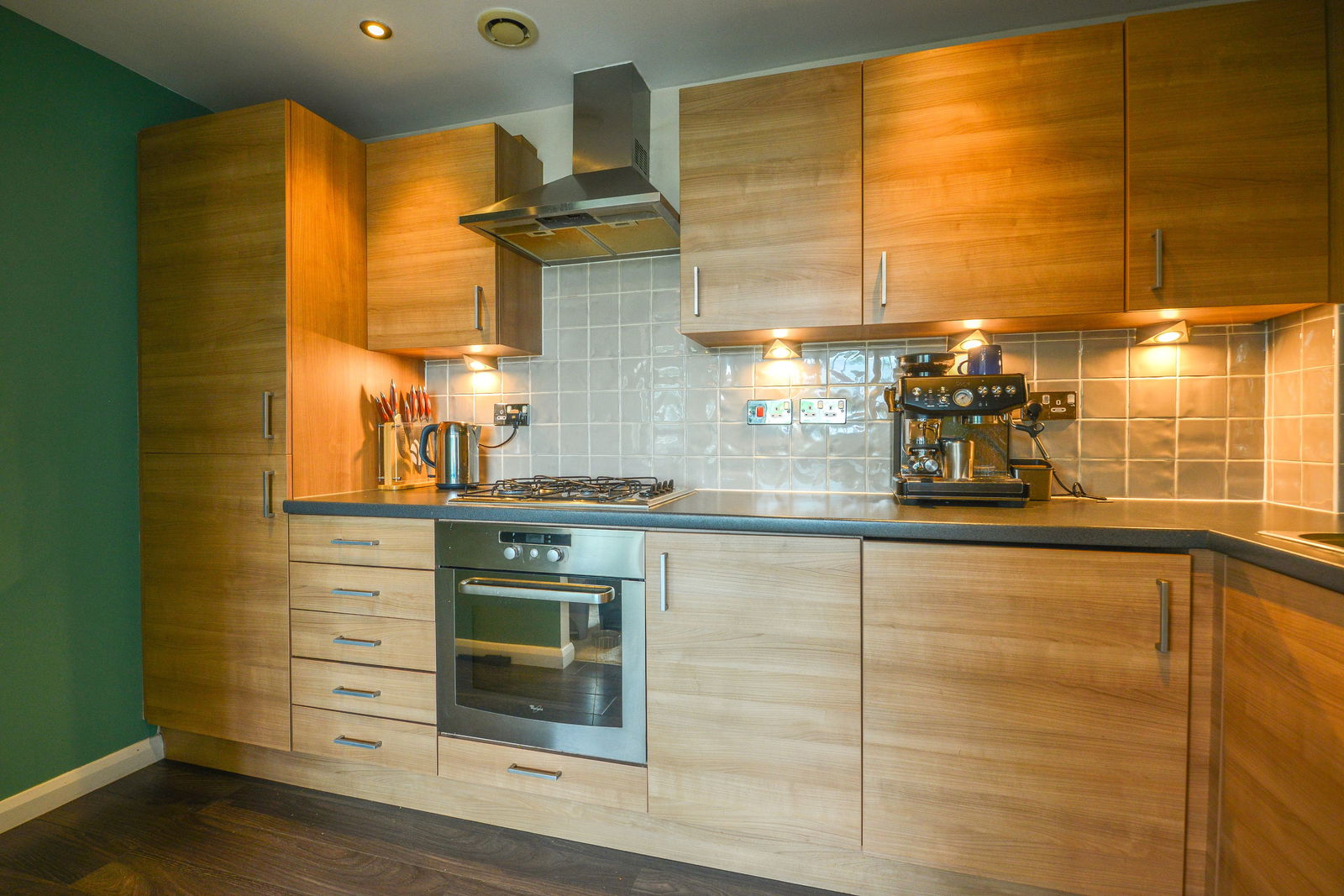 1 bed flat for sale in Buffers Lane, Leatherhead, KT22  - Property Image 3