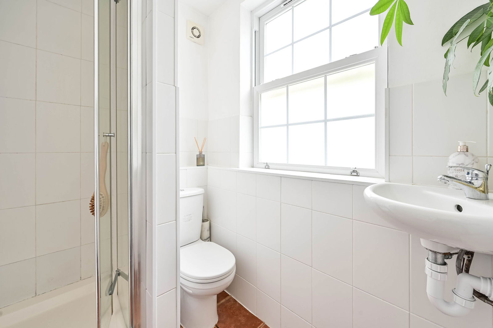 2 bed maisonette for sale in Waterden Road, Guildford 20