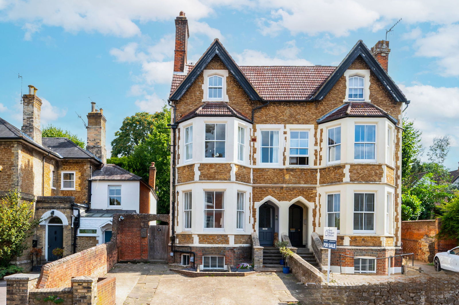 2 bed maisonette for sale in Waterden Road, Guildford  - Property Image 13