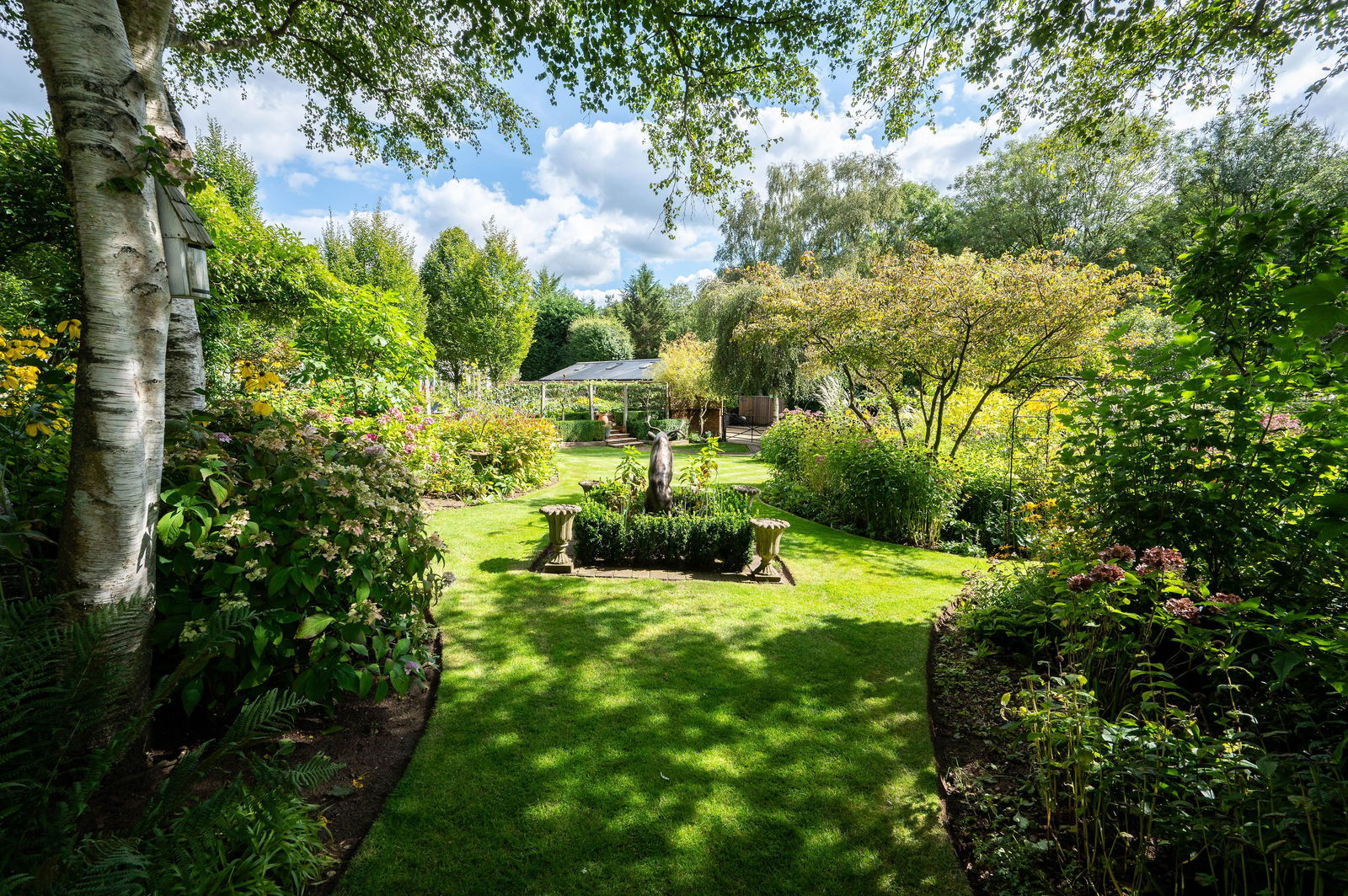 4 bed detached house for sale in The Barn, Monkshatch, Off Down Lane, Guildford, GU3 1DL  - Property Image 23