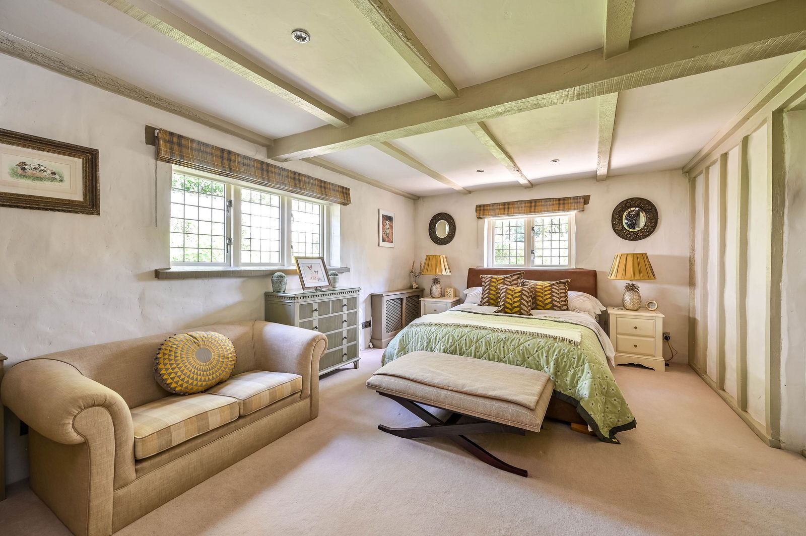 4 bed detached house for sale in The Barn, Monkshatch, Off Down Lane, Guildford, GU3 1DL  - Property Image 48