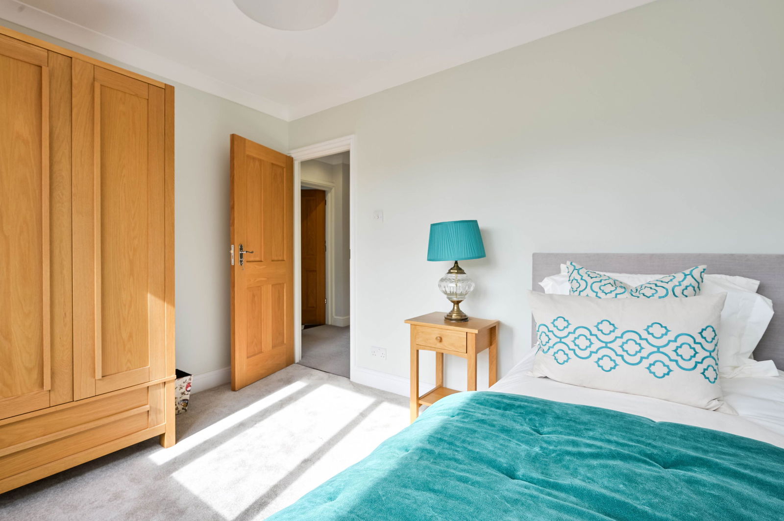 5 bed detached house for sale in Leatherhead Road, Bookham, KT23  - Property Image 26