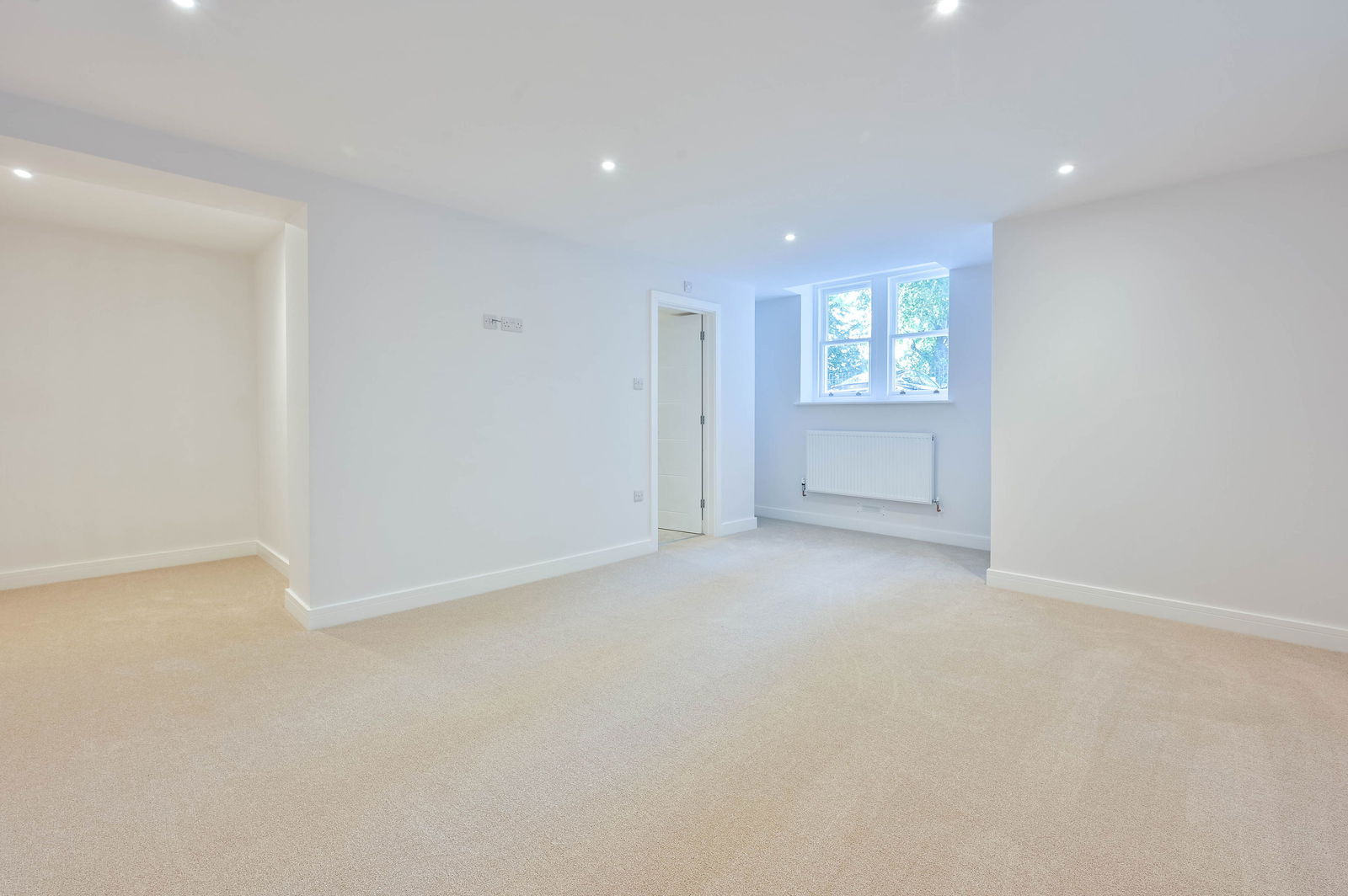 2 bed apartment for sale in Filmer Grove, Godalming, GU7 3AB  - Property Image 11