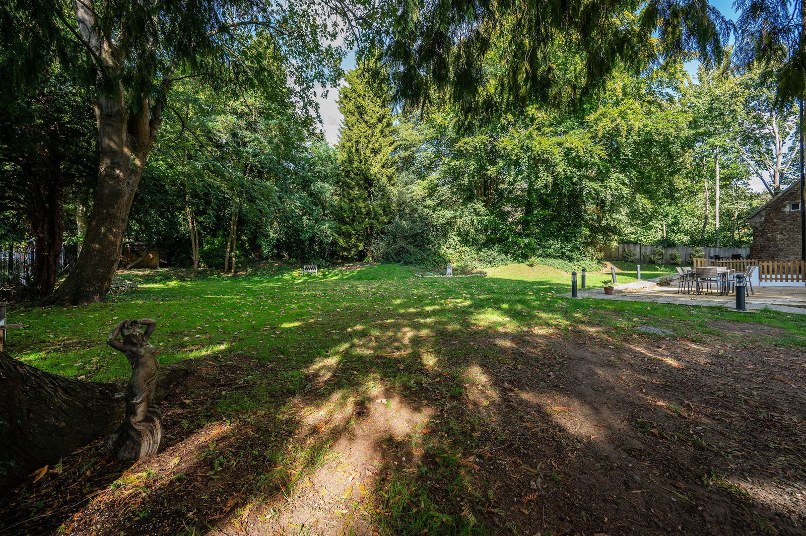 2 bed apartment for sale in Filmer Grove, Godalming, GU7 3AB  - Property Image 18