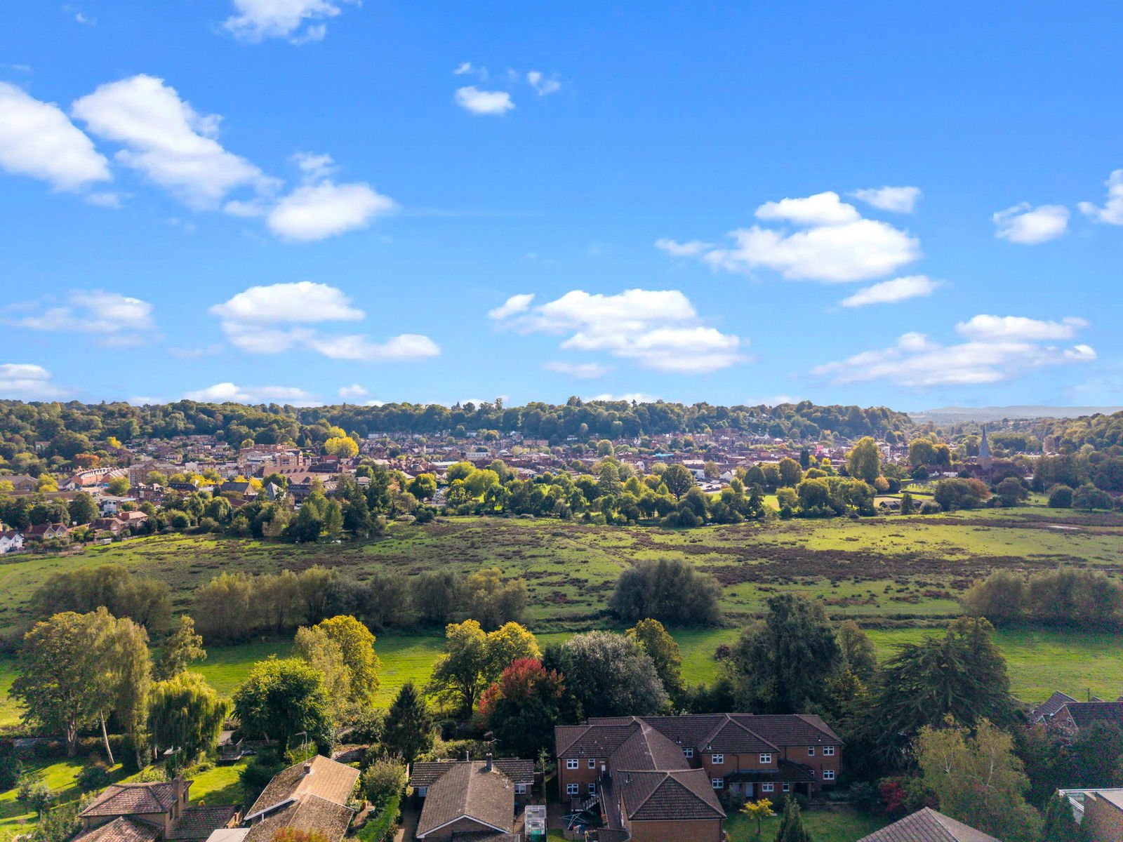 2 bed flat for sale in Filmer Grove, Godalming, GU7 3AB  - Property Image 12