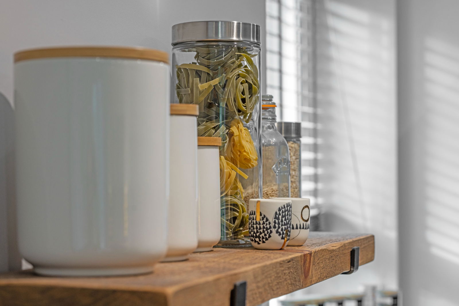 2 bed flat for sale in Filmer Grove, Godalming, GU7 3AB  - Property Image 5