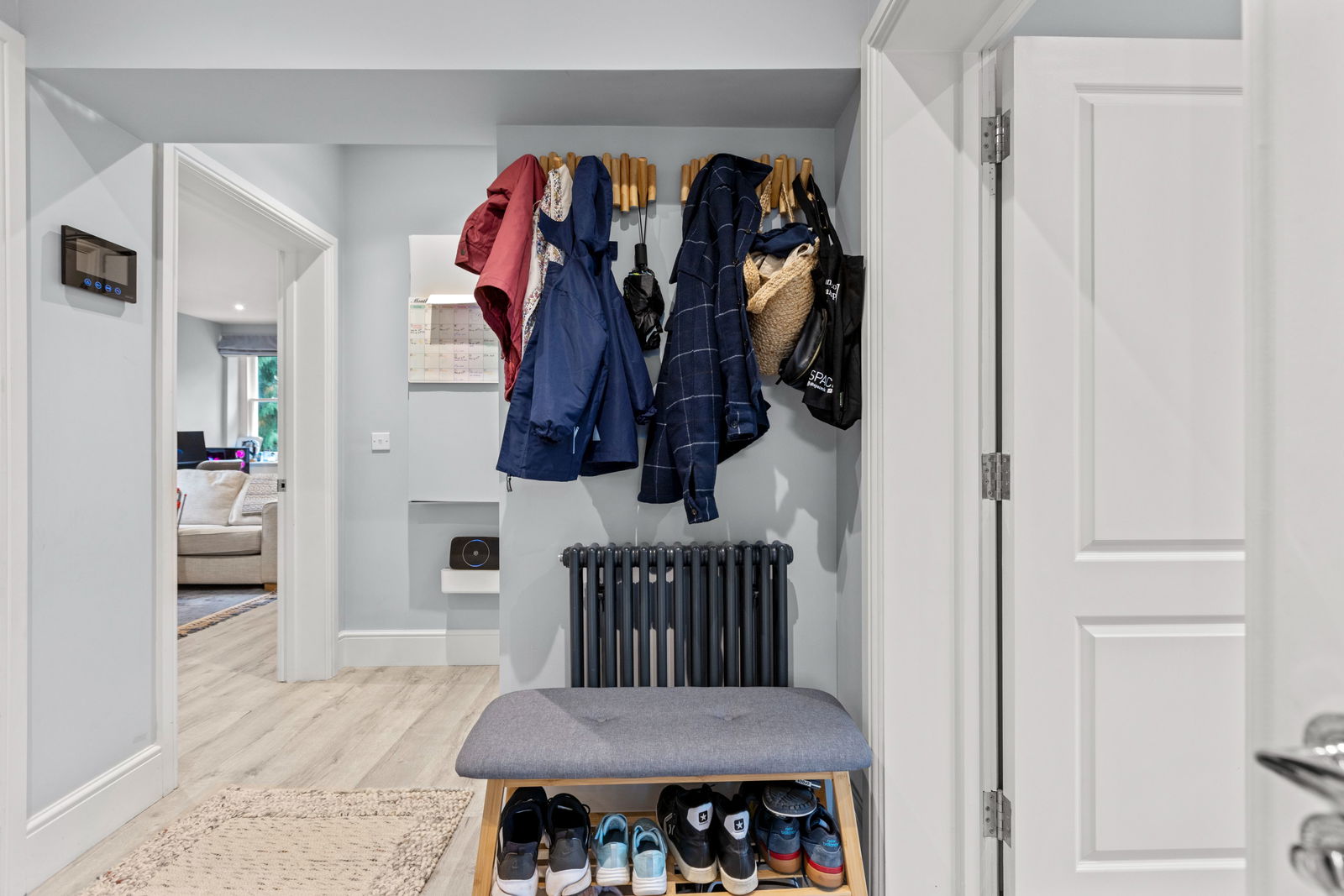 2 bed flat for sale in Filmer Grove, Godalming, GU7 3AB  - Property Image 8