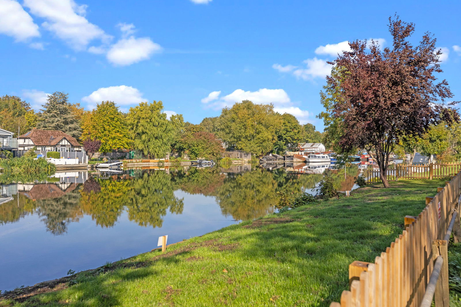 2 bed detached house for sale in Condor Road, Staines-upon-thames  - Property Image 20